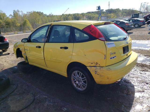 3FAFP37303R147775 - 2003 FORD FOCUS ZX5 YELLOW photo 2