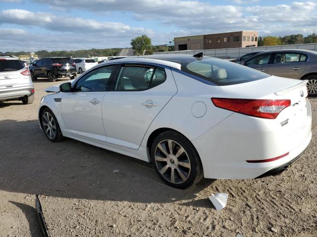 5XXGR4A66DG243833 - 2013 KIA OPTIMA SX WHITE photo 2