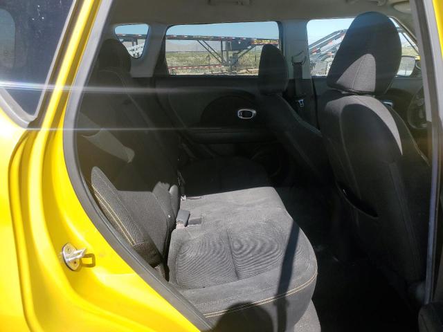 KNDJP3A50F7193276 - 2015 KIA SOUL + YELLOW photo 10