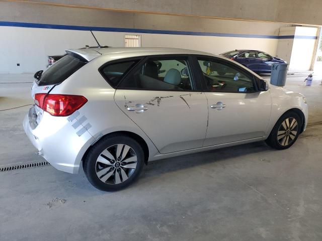 KNAFU5A2XD5743752 - 2013 KIA FORTE EX 银色 照片 3