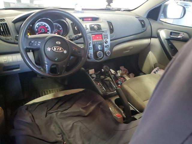 KNAFU5A2XD5743752 - 2013 KIA FORTE EX 银色 照片 8