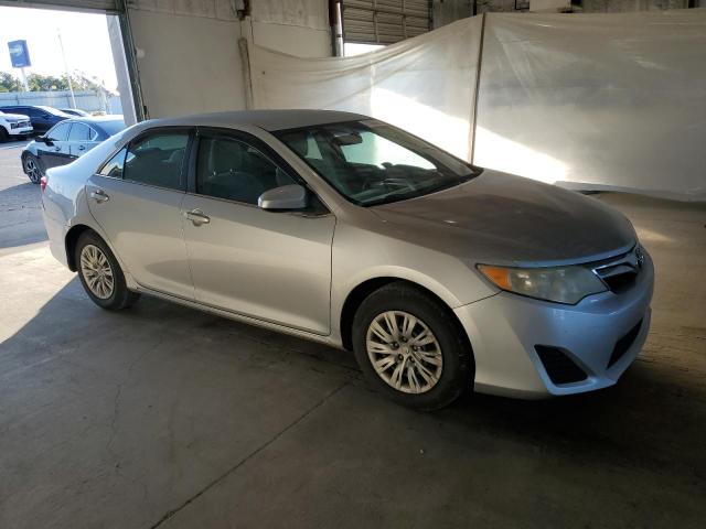 4T4BF1FK1CR203368 - 2012 TOYOTA CAMRY BASE SILVER photo 4