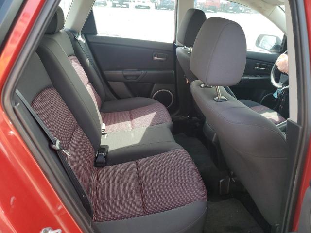 JM1BK143251337803 - 2005 MAZDA 3 HATCHBACK RED photo 10