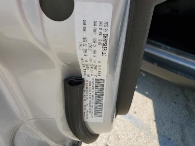 1J8HG48K69C501135 - 2009 JEEP COMMANDER SPORT Silber Foto 13