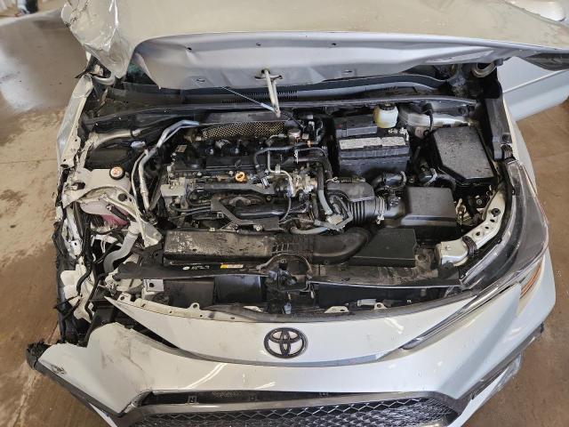 5YFP4MCE2NP111079 - 2022 TOYOTA COROLLA SE ვერცხლისფერი ფოტო 11