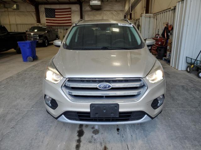 1FMCU0JD7HUE05131 - 2017 FORD ESCAPE TITANIUM Qəhvəyi foto 5