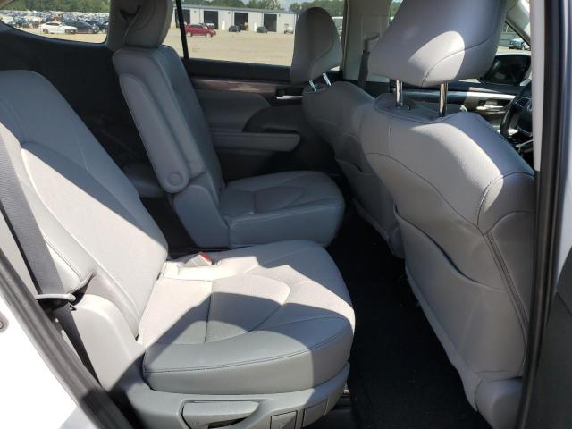 5TDKDRAH0PS026501 - 2023 TOYOTA HIGHLANDER L თეთრი ფოტო 11