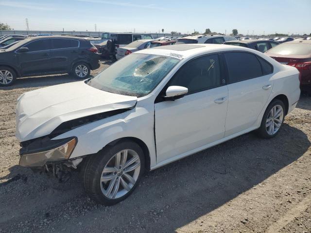 2019 VOLKSWAGEN PASSAT WOLFSBURG, 