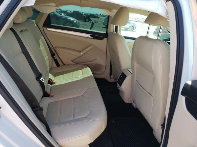 1VWLA7A31KC007064 - 2019 VOLKSWAGEN PASSAT WOLFSBURG 白色 照片 10