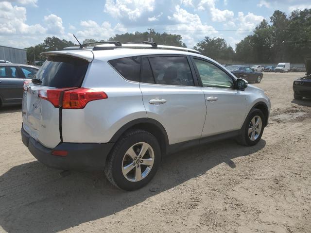 JTMWFREV9FD059129 - 2015 TOYOTA RAV4 XLE SILVER photo 3