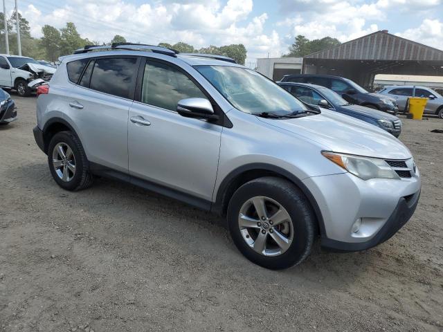 JTMWFREV9FD059129 - 2015 TOYOTA RAV4 XLE SILVER photo 4
