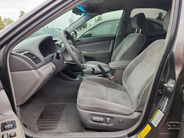 4T1BE30K54U884282 - 2004 TOYOTA CAMRY LE 灰色 照片 7