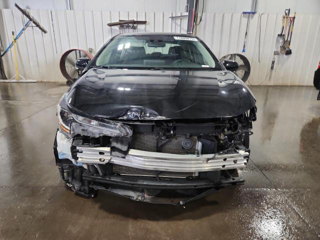 5YFEPMAE5MP234312 - 2021 TOYOTA COROLLA LE BLACK photo 5
