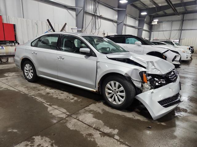 1VWAH7A38DC040570 - 2013 VOLKSWAGEN PASSAT S Gümüş foto 4