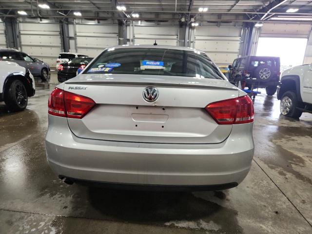 1VWAH7A38DC040570 - 2013 VOLKSWAGEN PASSAT S Gümüş foto 6
