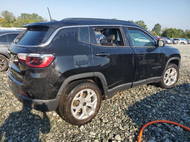 3C4NJDBN2ST548851 - 2025 JEEP COMPASS LATITUDE BLACK photo 3