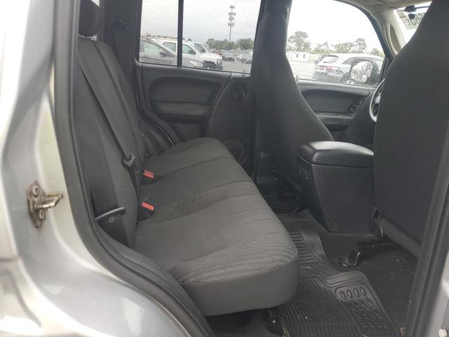 1J4GL48K04W303442 - 2004 JEEP LIBERTY SPORT 银色 照片 11
