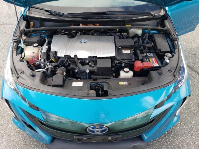 JTDKARFPXJ3080969 - 2018 TOYOTA PRIUS PRIM 蓝色 照片 11