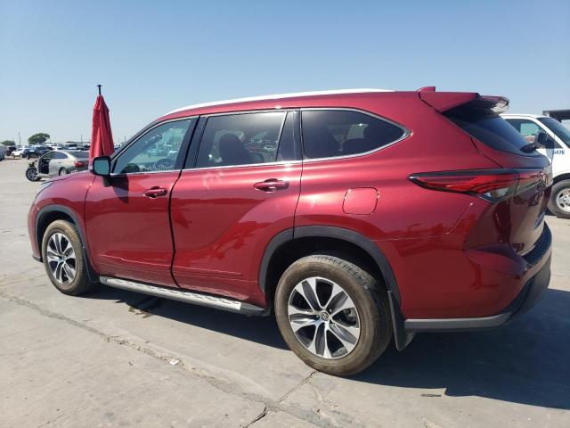 5TDGZRAH0NS558898 - 2022 TOYOTA HIGHLANDER XLE Qırmızı foto 2