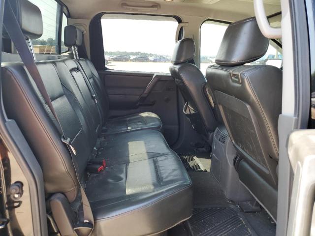 1N6BA07A77N236157 - 2007 NISSAN TITAN XE BLACK photo 10