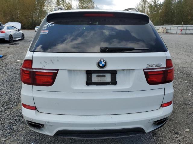 5UXZV8C58CL422517 - 2012 BMW X5 XDRIVE50I WHITE photo 6