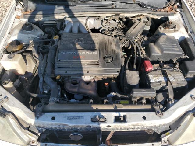 4T1BF28B42U221858 - 2002 TOYOTA AVALON XL WHITE photo 11