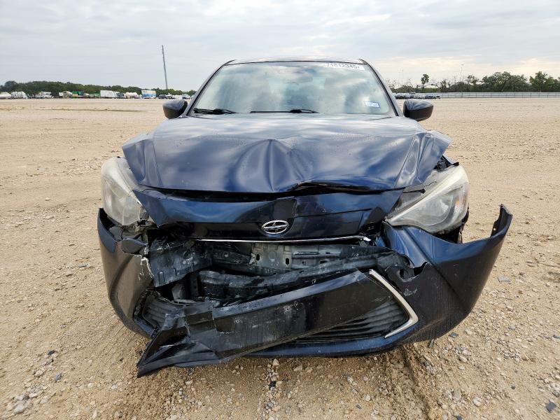 3MYDLBZV7GY146089 - 2016 TOYOTA SCION IA BLUE photo 5