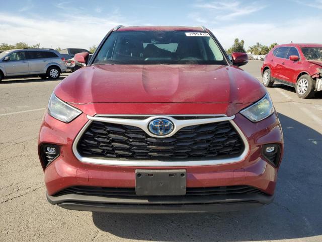 5TDHBRCH7NS552828 - 2022 TOYOTA HIGHLANDER HYBRID XLE RED photo 5