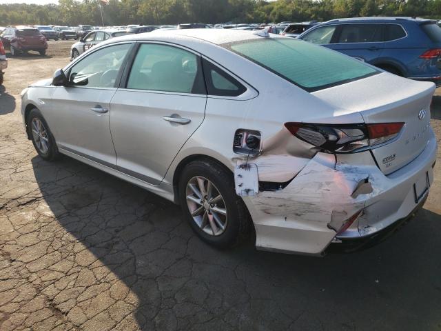 5NPE24AF2JH728028 - 2018 HYUNDAI SONATA SE 银色 照片 2