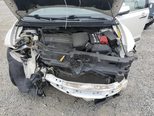 2LMDJ6JK4FBL20592 - 2015 LINCOLN MKX 白色 照片 12