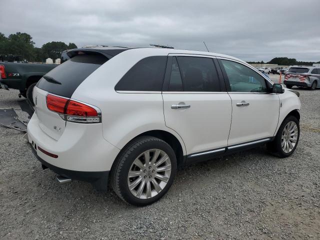 2LMDJ6JK4FBL20592 - 2015 LINCOLN MKX 白色 照片 3