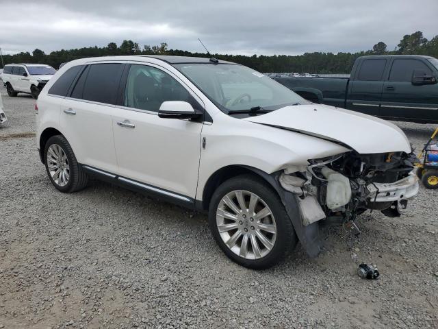 2LMDJ6JK4FBL20592 - 2015 LINCOLN MKX 白色 照片 4