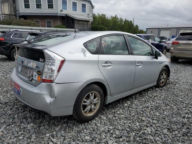 JTDKN3DU5A5158833 - 2010 TOYOTA PRIUS ვერცხლისფერი ფოტო 3