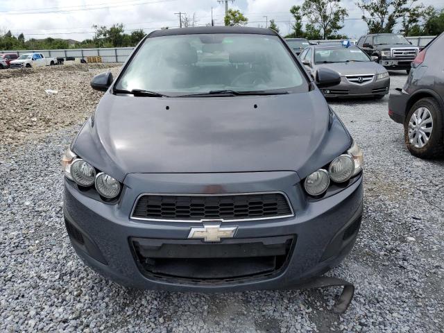 1G1JC5SG6D4183057 - 2013 CHEVROLET SONIC LT Сұр фото 5