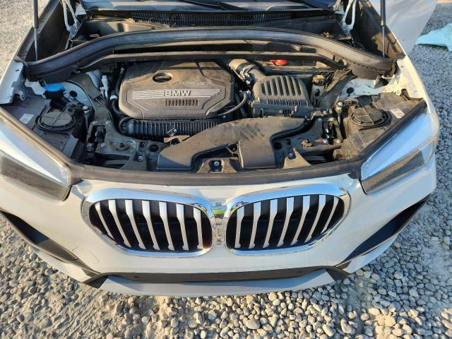 WBXJG7C03M5S91352 - 2021 BMW X1 SDRIVE28I WHITE photo 12