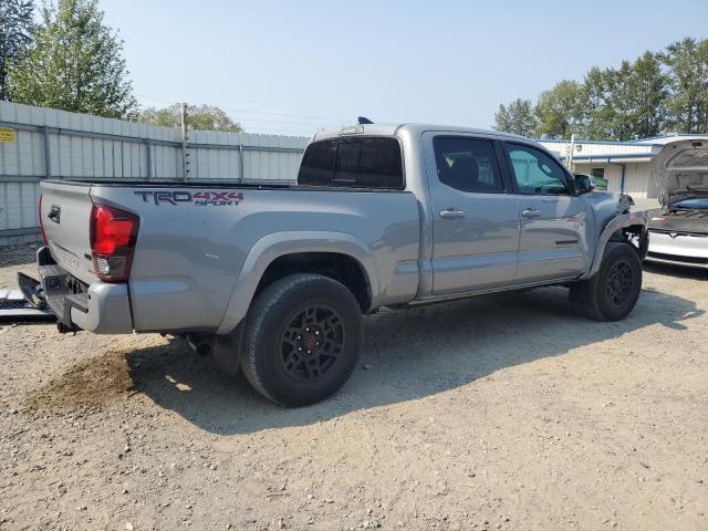 3TMDZ5BN4KM058044 - 2019 TOYOTA TACOMA DOUBLE CAB ნაცრისფერი ფოტო 3