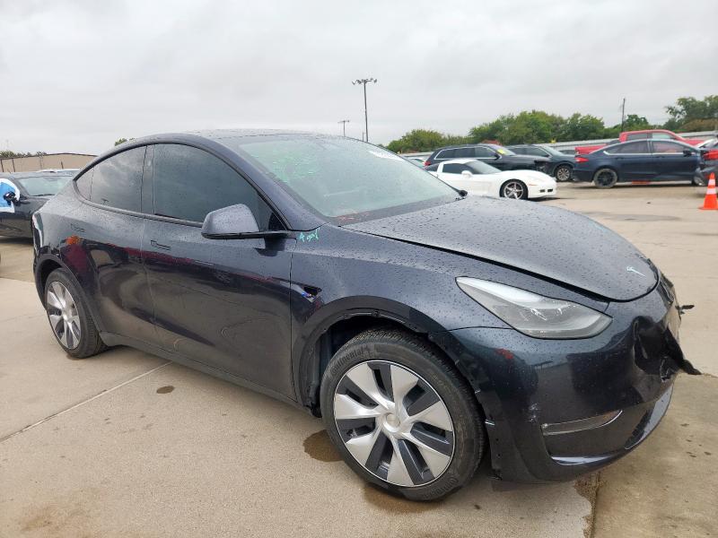 7SAYGAEEXRF084368 - 2024 TESLA MODEL Y CHARCOAL photo 4