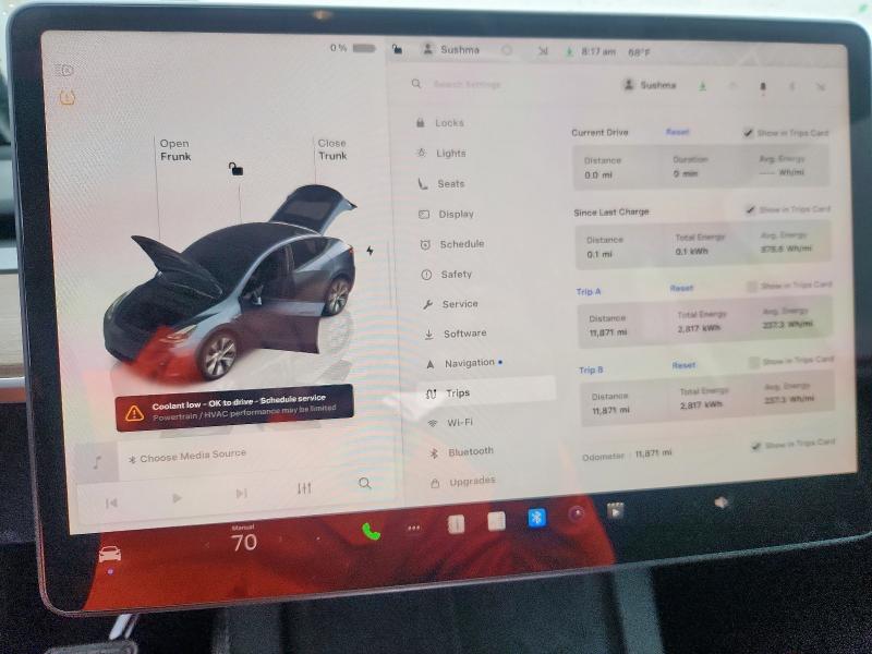 7SAYGAEEXRF084368 - 2024 TESLA MODEL Y CHARCOAL photo 9
