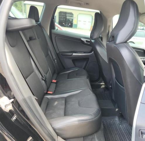 YV440MDJ7H2109404 - 2017 VOLVO XC60 T5 BLACK photo 10