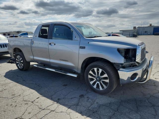 5TFRV54117X011468 - 2007 TOYOTA TUNDRA DOUBLE CAB SR5 SILVER photo 4