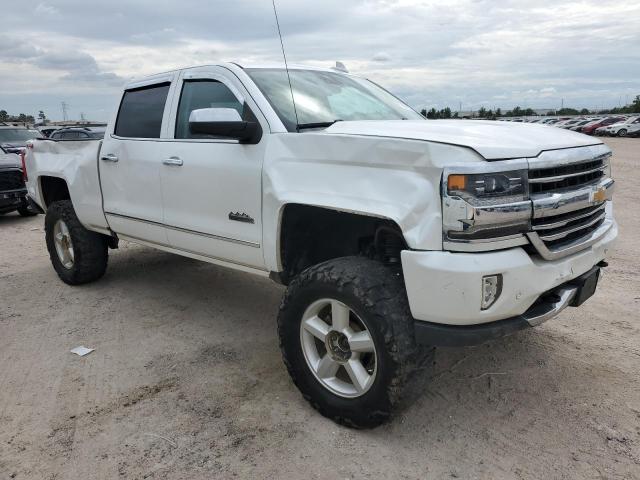 3GCUKTEJ0JG196436 - 2018 CHEVROLET SILVERADO K1500 HIGH COUNTRY WHITE photo 4