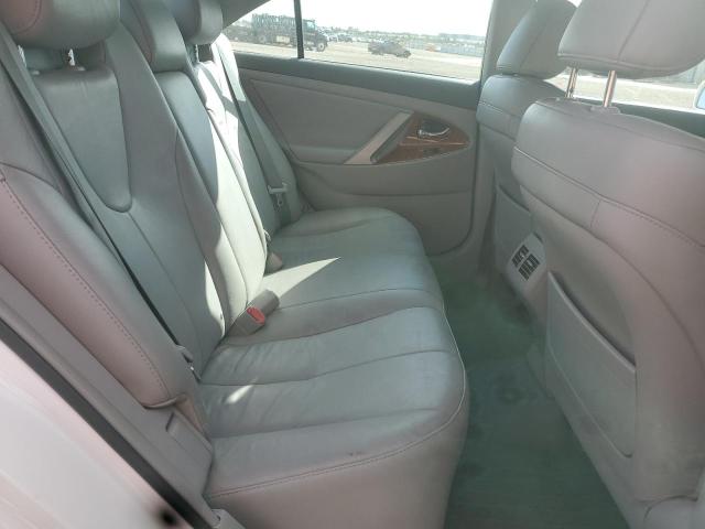 4T1BK3EK5BU613074 - 2011 TOYOTA CAMRY SE Biały zdjęcie 10