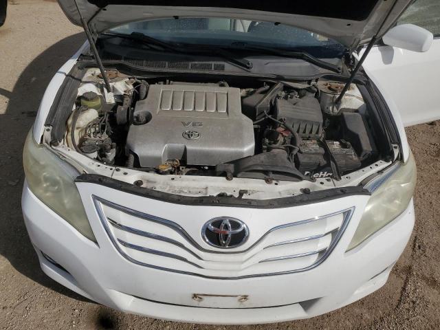 4T1BK3EK5BU613074 - 2011 TOYOTA CAMRY SE Biały zdjęcie 11