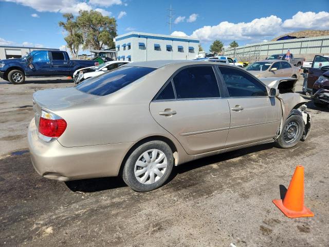 4T1BE32K35U505391 - 2005 TOYOTA CAMRY LE GOLD photo 3