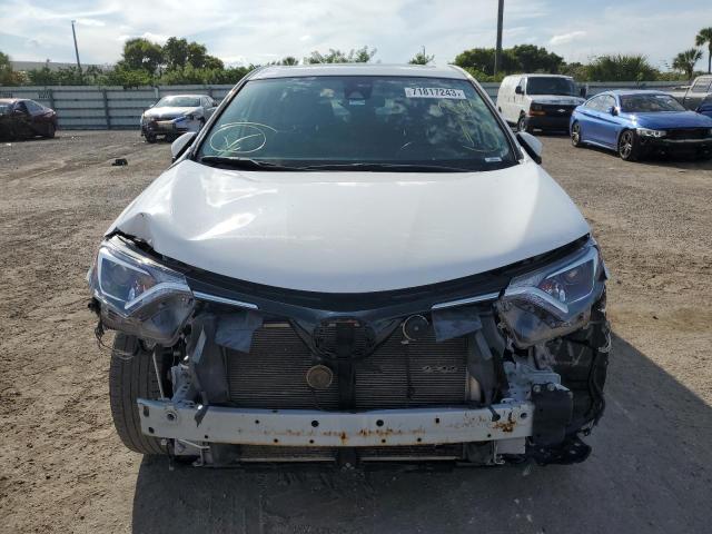 2T3WFREV1JW459357 - 2018 TOYOTA RAV4 ADVENTURE WHITE photo 5