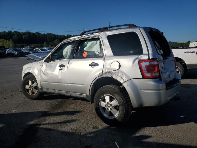 1FMCU0D71CKB29040 - 2012 FORD ESCAPE XLT 银色 照片 2