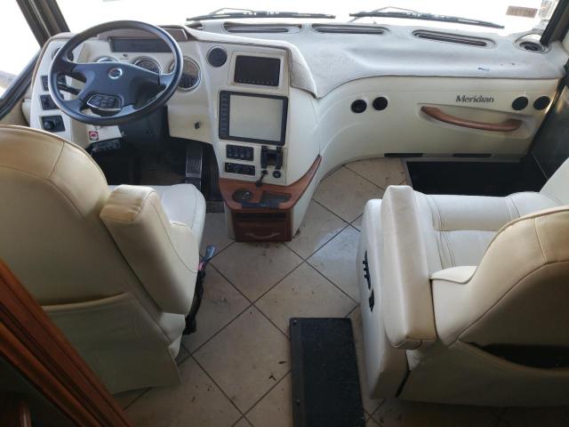 4UZACUCY5ECFZ8644 - 2014 FREIGHTLINER CHASSIS XC ორფეროვანი ფოტო 5