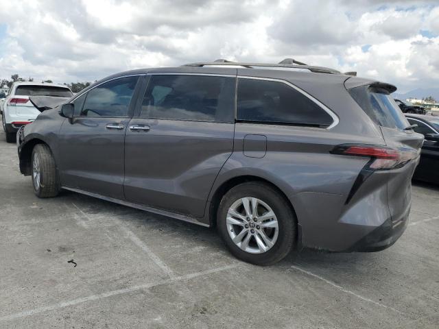 5TDJRKECXNS113015 - 2022 TOYOTA SIENNA XLE GRAY photo 2