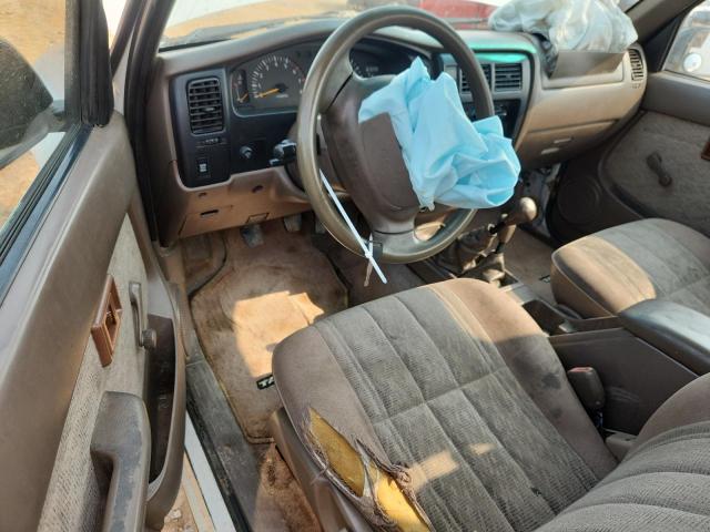 4TAPM62N5XZ478849 - 1999 TOYOTA TACOMA WHITE photo 8