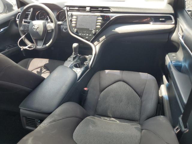 4T1B11HK5JU536840 - 2018 TOYOTA CAMRY L WHITE photo 8